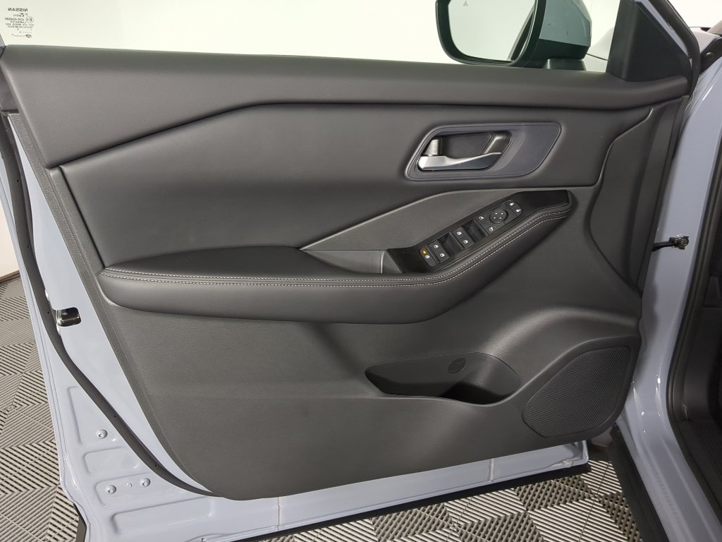 New 2026 Boulder Gray Pearl Nissan SV image 11