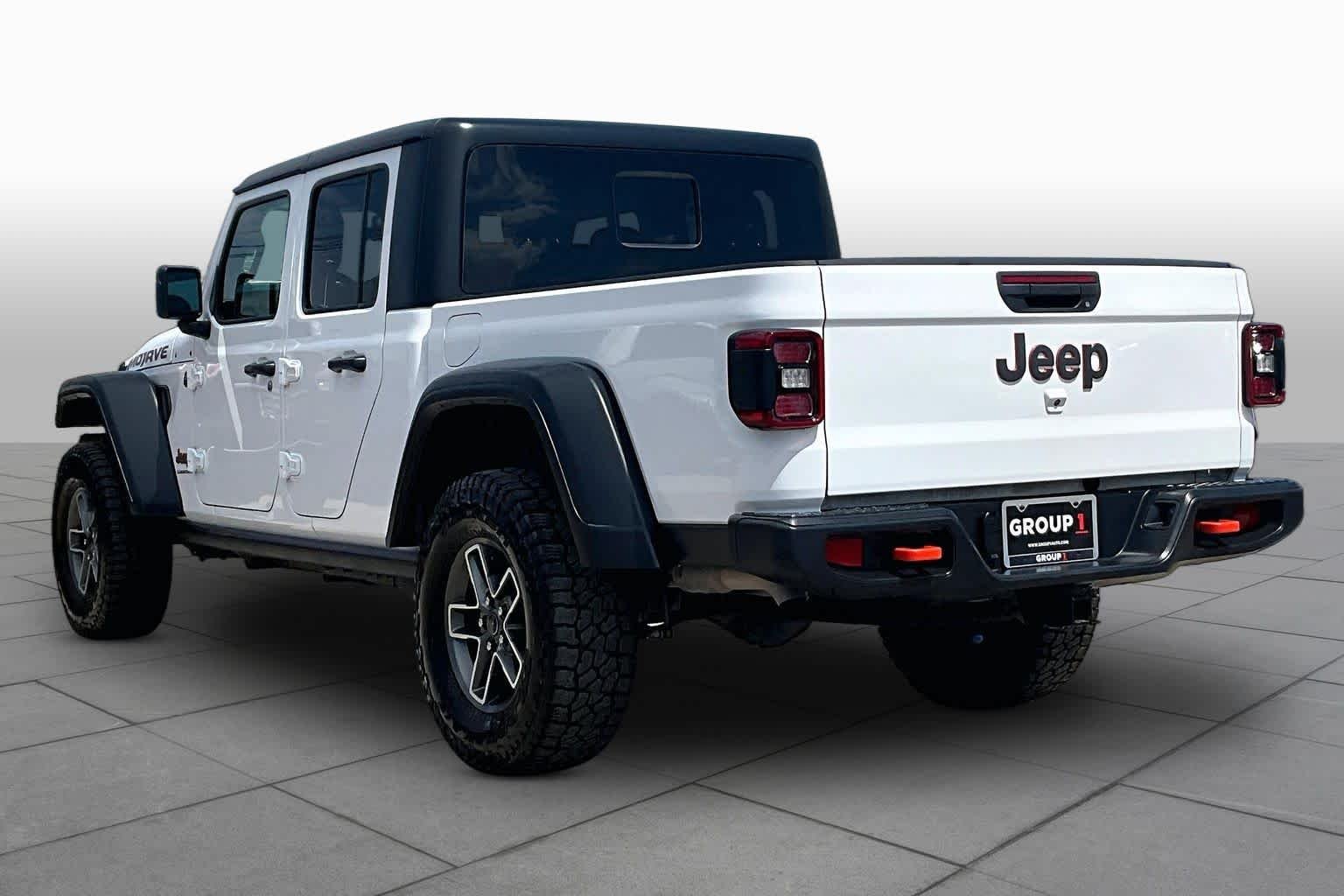 Used 2026 Bright White Clearcoat Jeep Mojave image 11