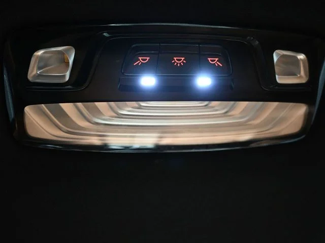 Used 2021 White BMW 540i image 21