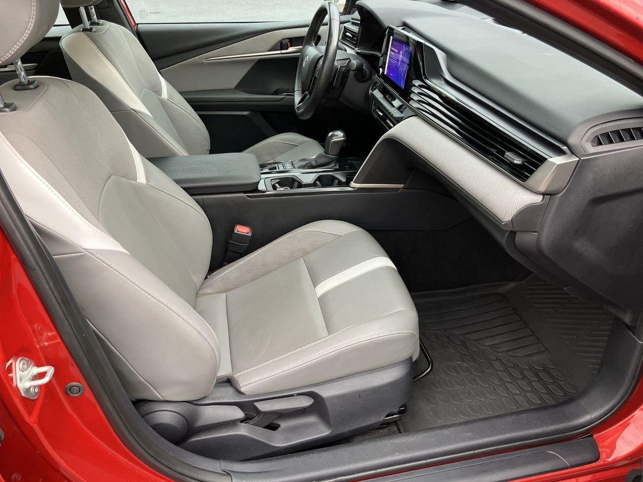 Used 2025 Red (Supersonic Red) Toyota SE image 30