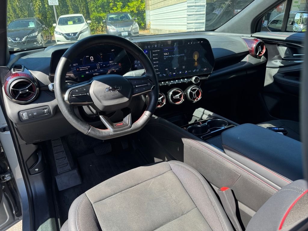Used 2024 Gray Chevrolet RS image 17