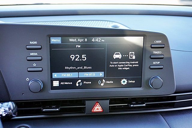 Used 2026 Gray Hyundai SEL Sport image 22