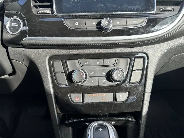 Used 2021 White Buick Preferred image 22