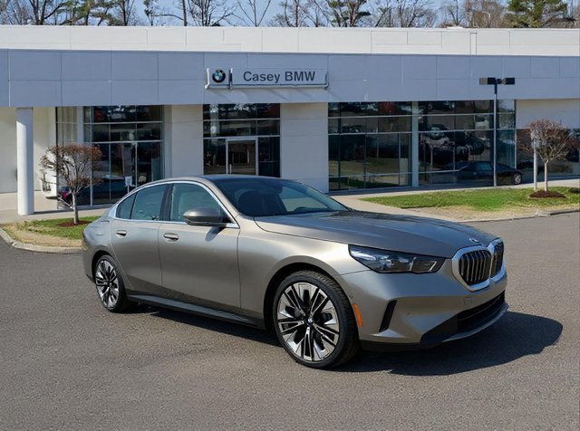 2026 BMW 5 Series 530i xDrive