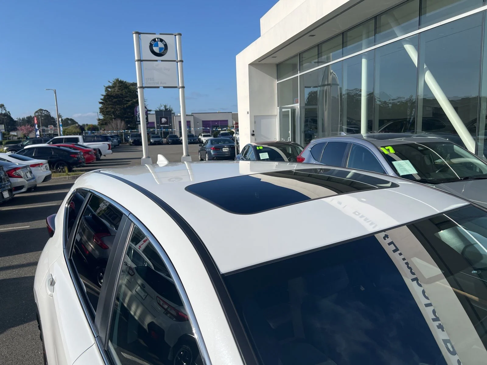 Used 2022  Honda EX image 8