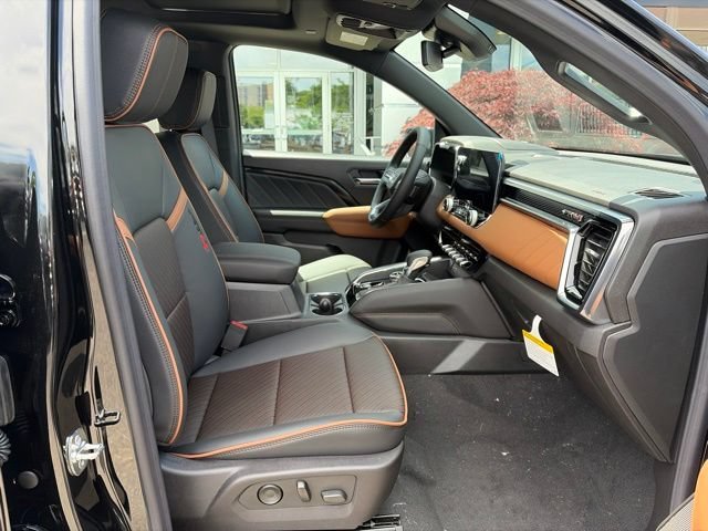 2026 GMC Canyon AT4 - Photo 16