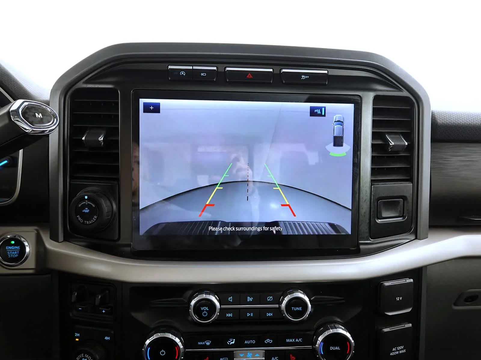 Used 2023 Agate Black Metallic Ford XLT image 25