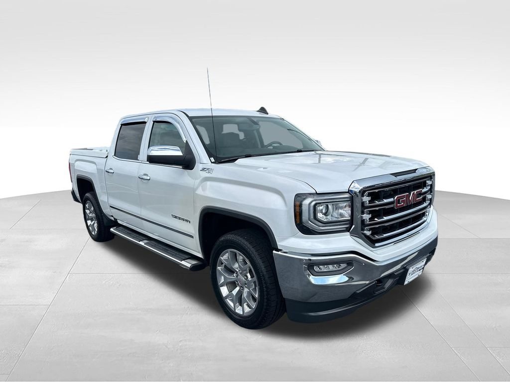 Used 2018 White GMC SLT image 7