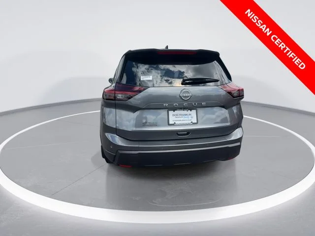 Used 2026 Gray Nissan S image 7