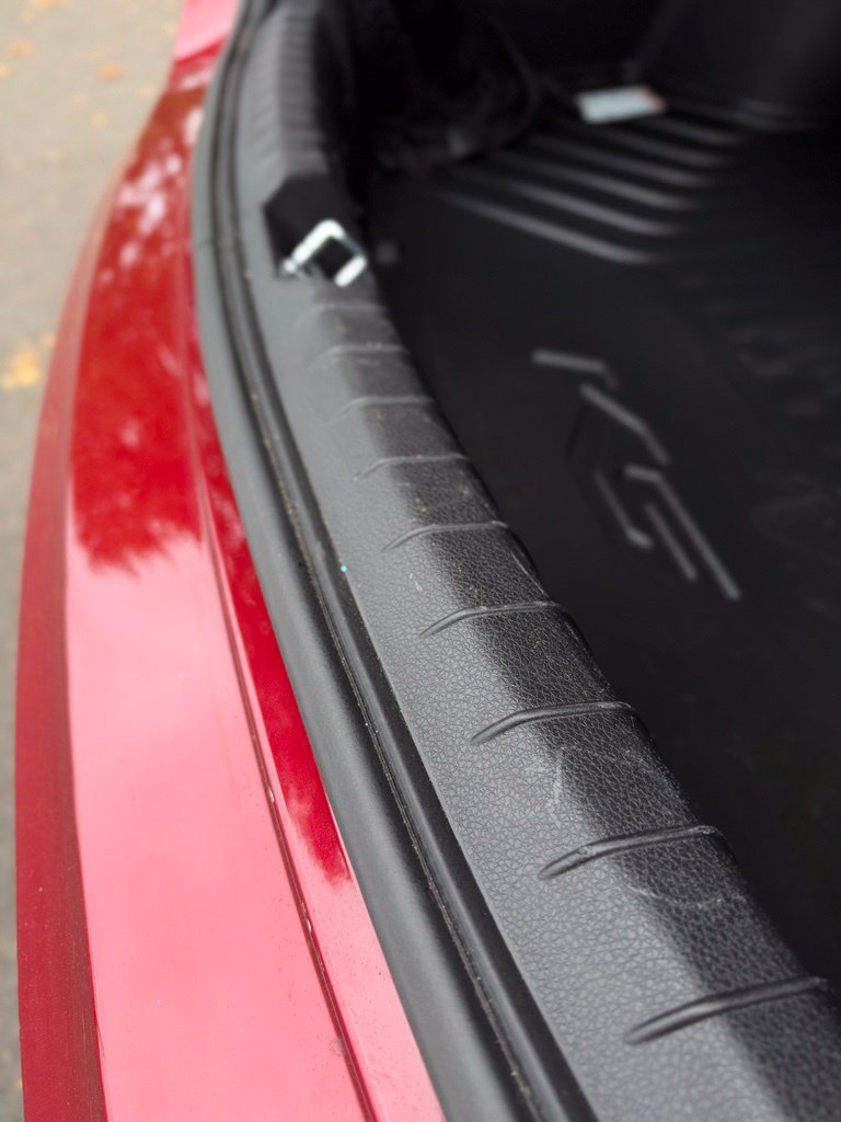 Used 2024 Passion Red Kia GT image 39