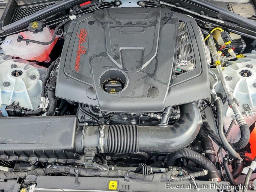 2025 ALFA ROMEO GIULIA (952) - Image 23