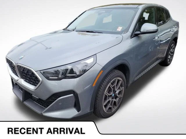2026 BMW X2 28i