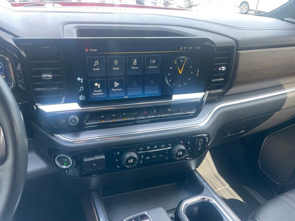 Used 2023 Red Chevrolet High Country image 10