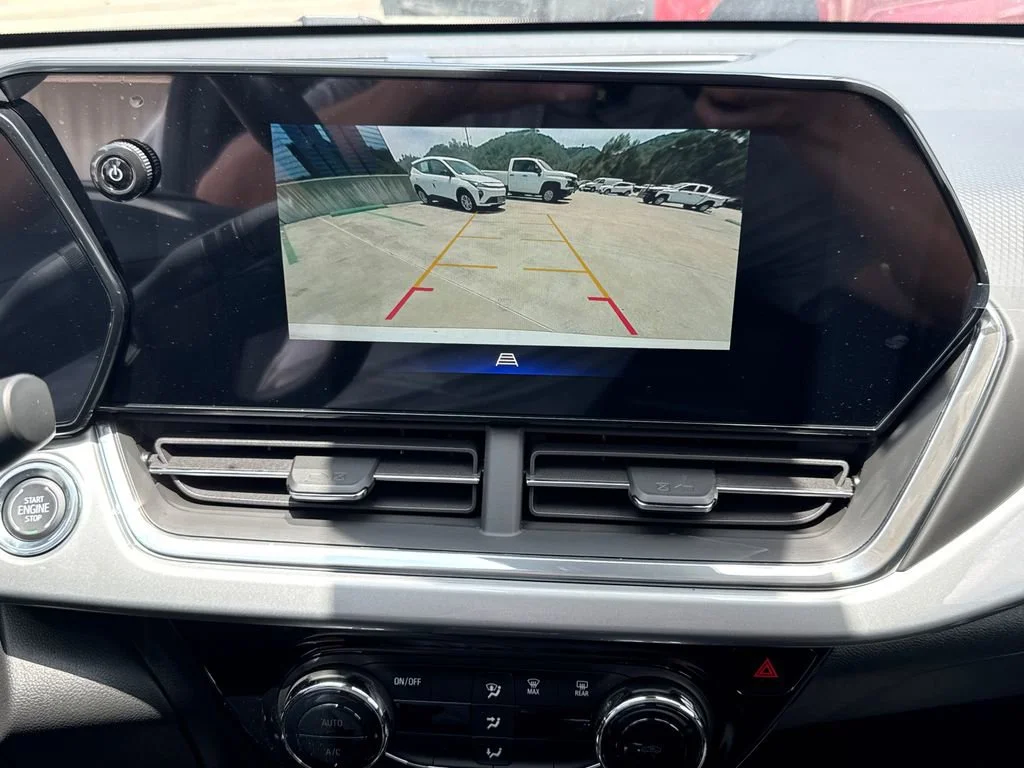 New 2026 Summit White Chevrolet LT image 19