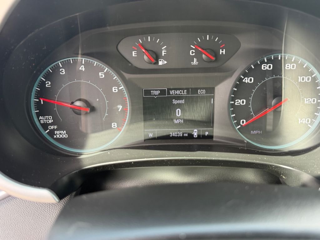 Used 2024 Gray Chevrolet LT image 10