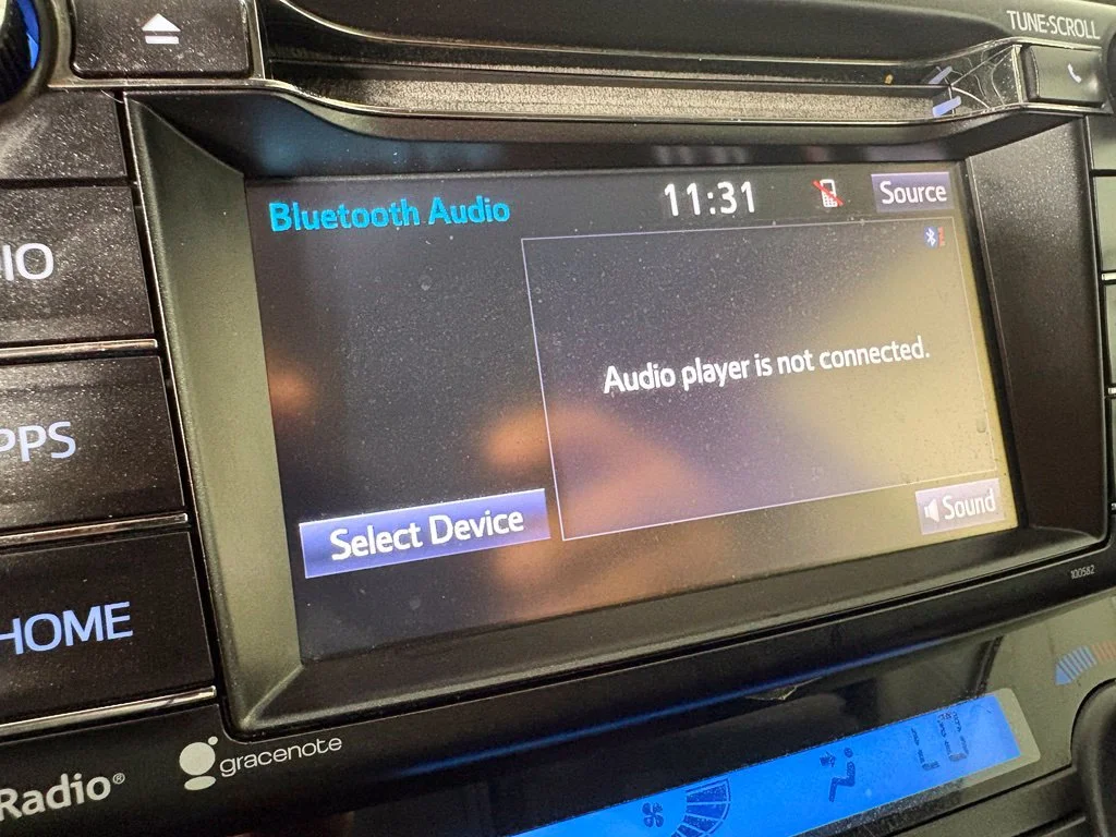 Used 2018 Black Toyota XLE image 29