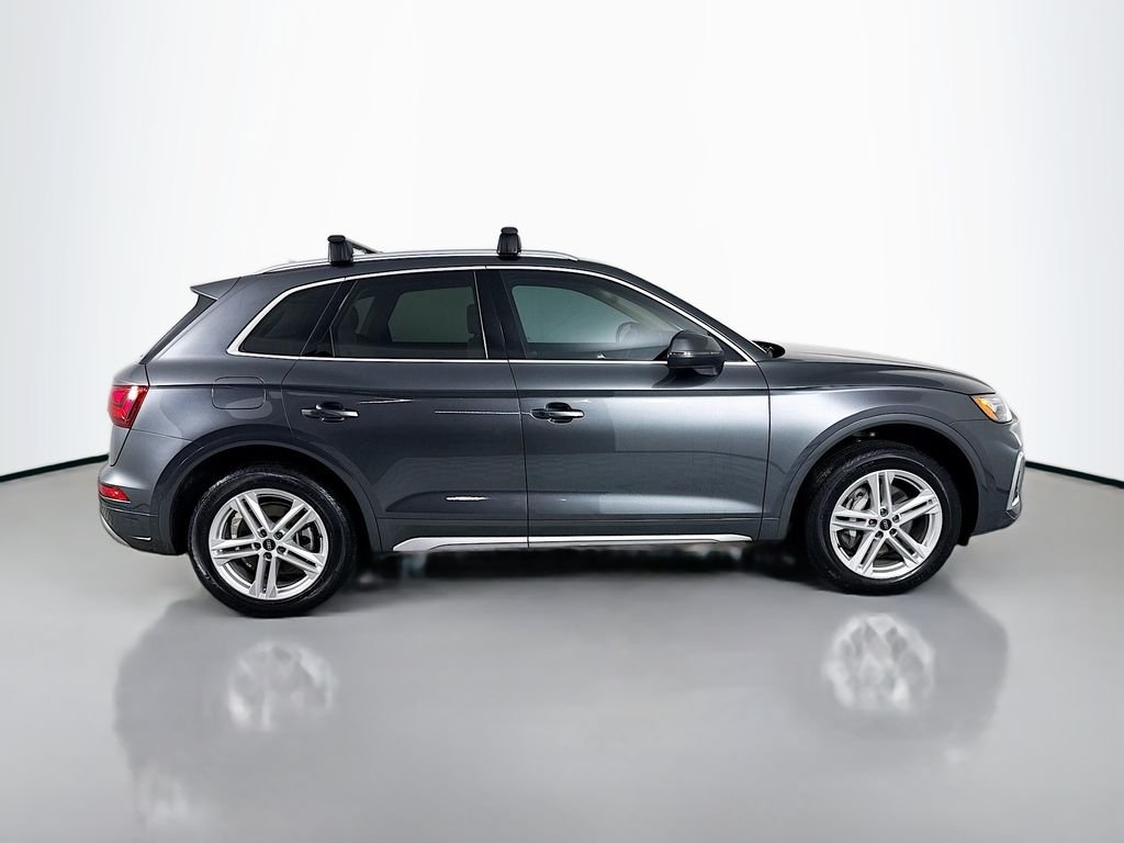 Used 2021 Gray Audi 55 Premium image 8