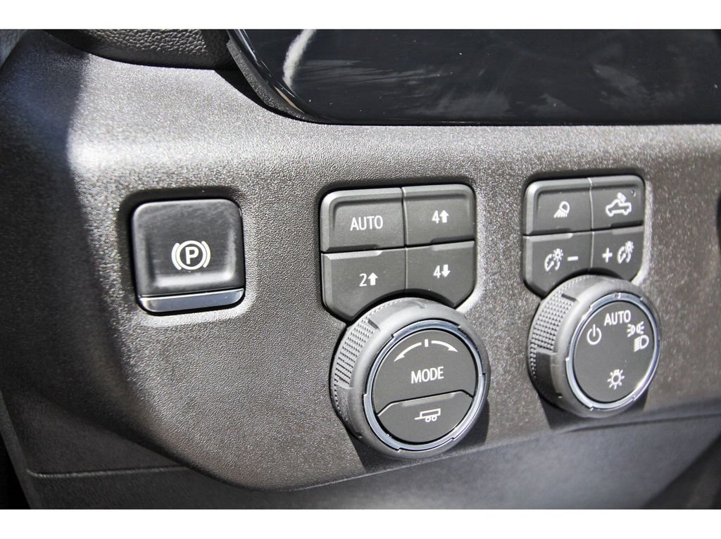 Used 2026 Black Chevrolet LT image 22
