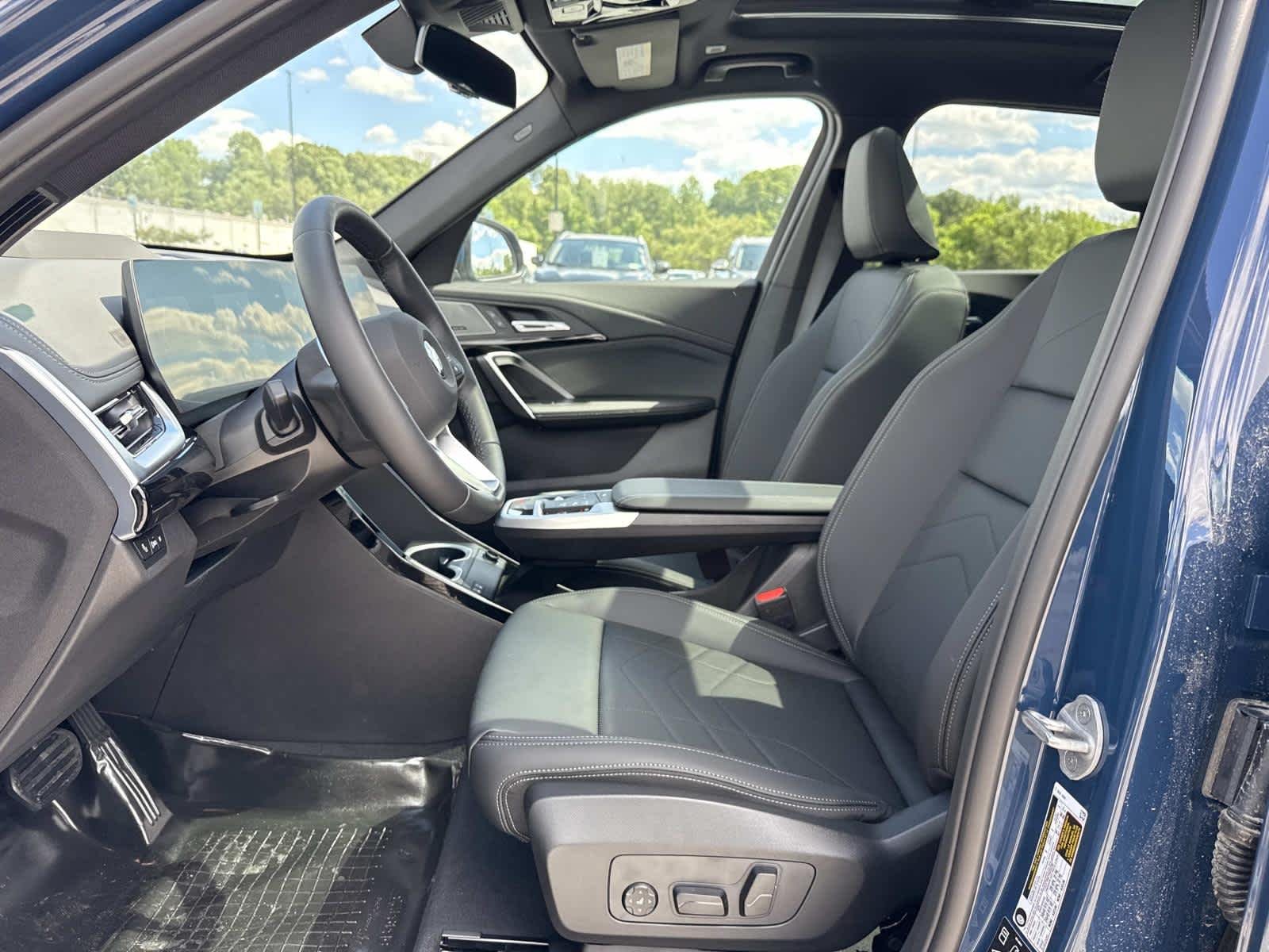 New 2026 Night Dusk Blue Metallic BMW xDrive28i image 14