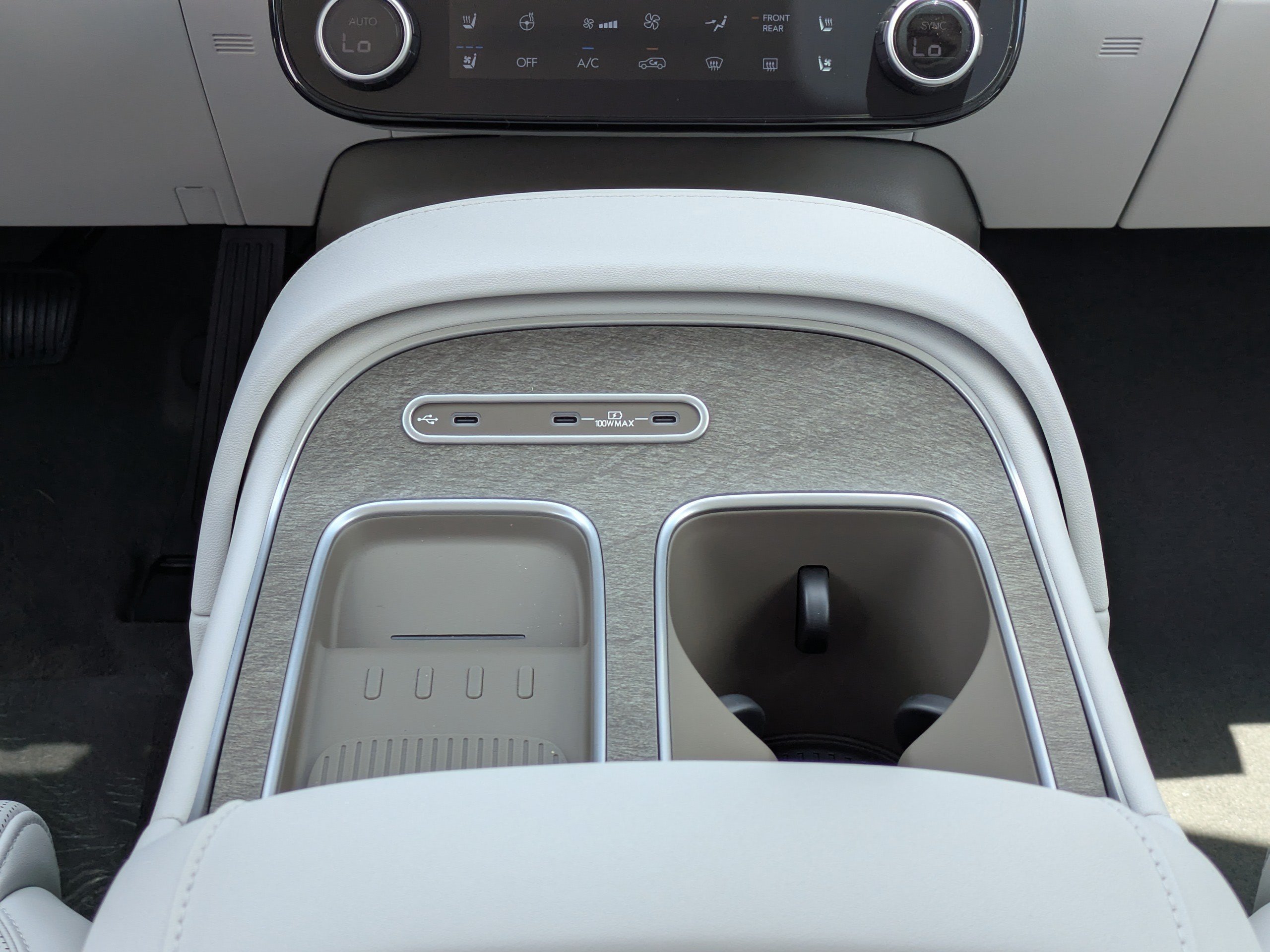 New 2026 Creamy White Pearl Hyundai SEL Premium FWD image 17