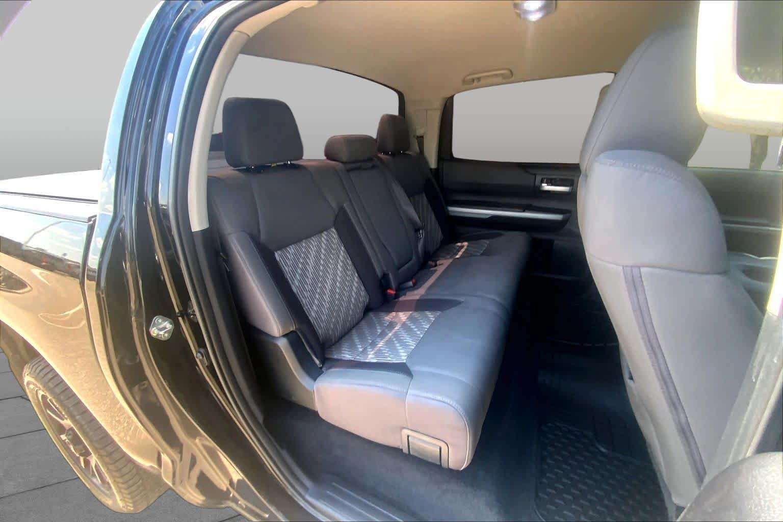 Used 2021 Midnight Black Metallic Toyota SR5 image 20