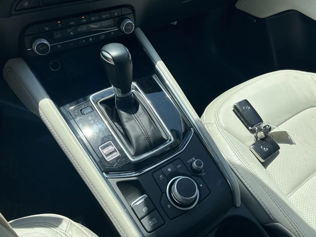 Used 2020 Blue Mazda Grand Touring Reserve image 14