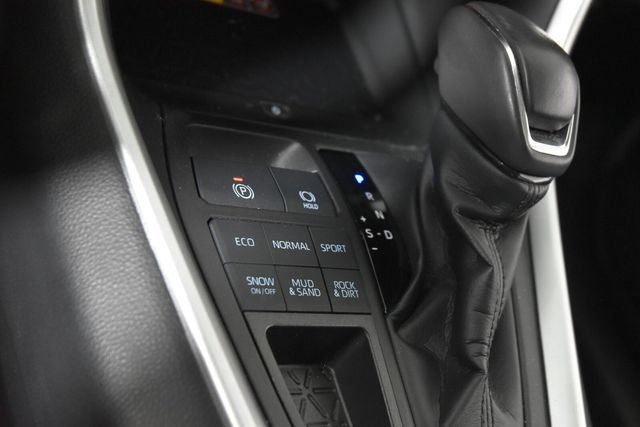 Used 2023 Gray Toyota XLE Premium image 22