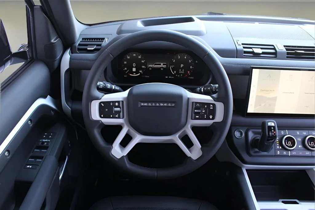 2025 Land Rover Defender X-Dynamic SE - Photo 15