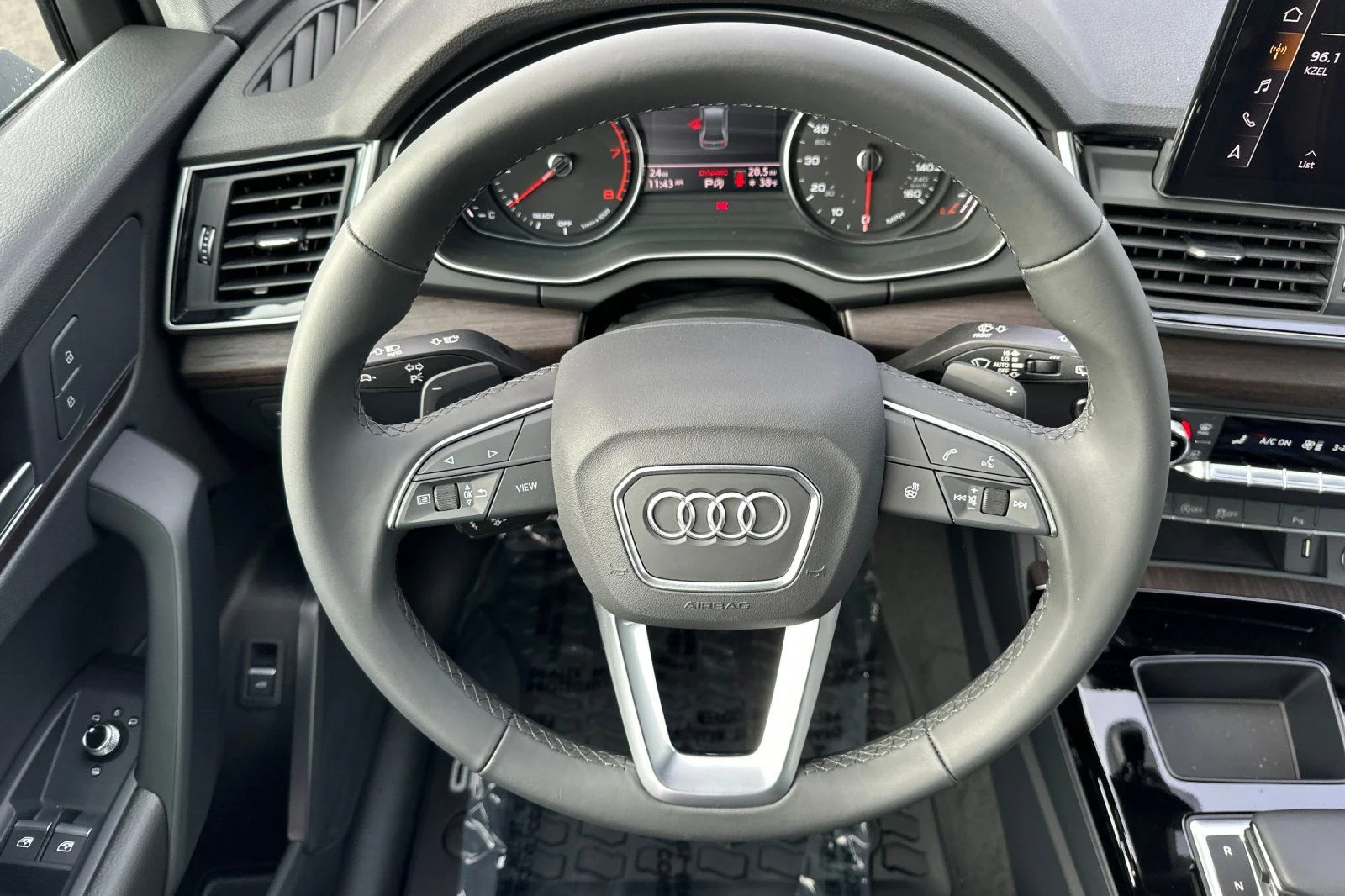 Used 2025 Silver Audi 45 S line Premium image 13