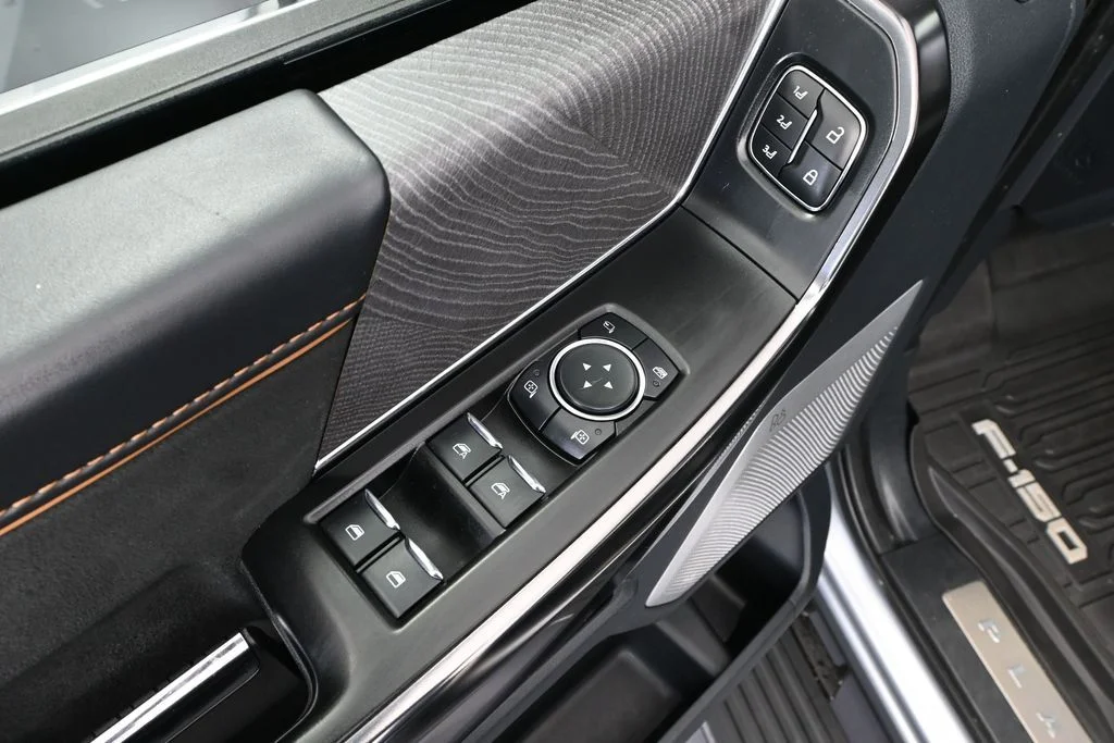 Used 2023 Silver Ford Platinum image 21