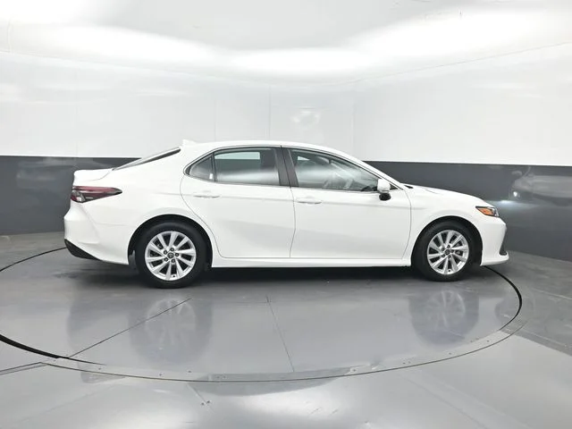 Used 2024 White Toyota LE image 37