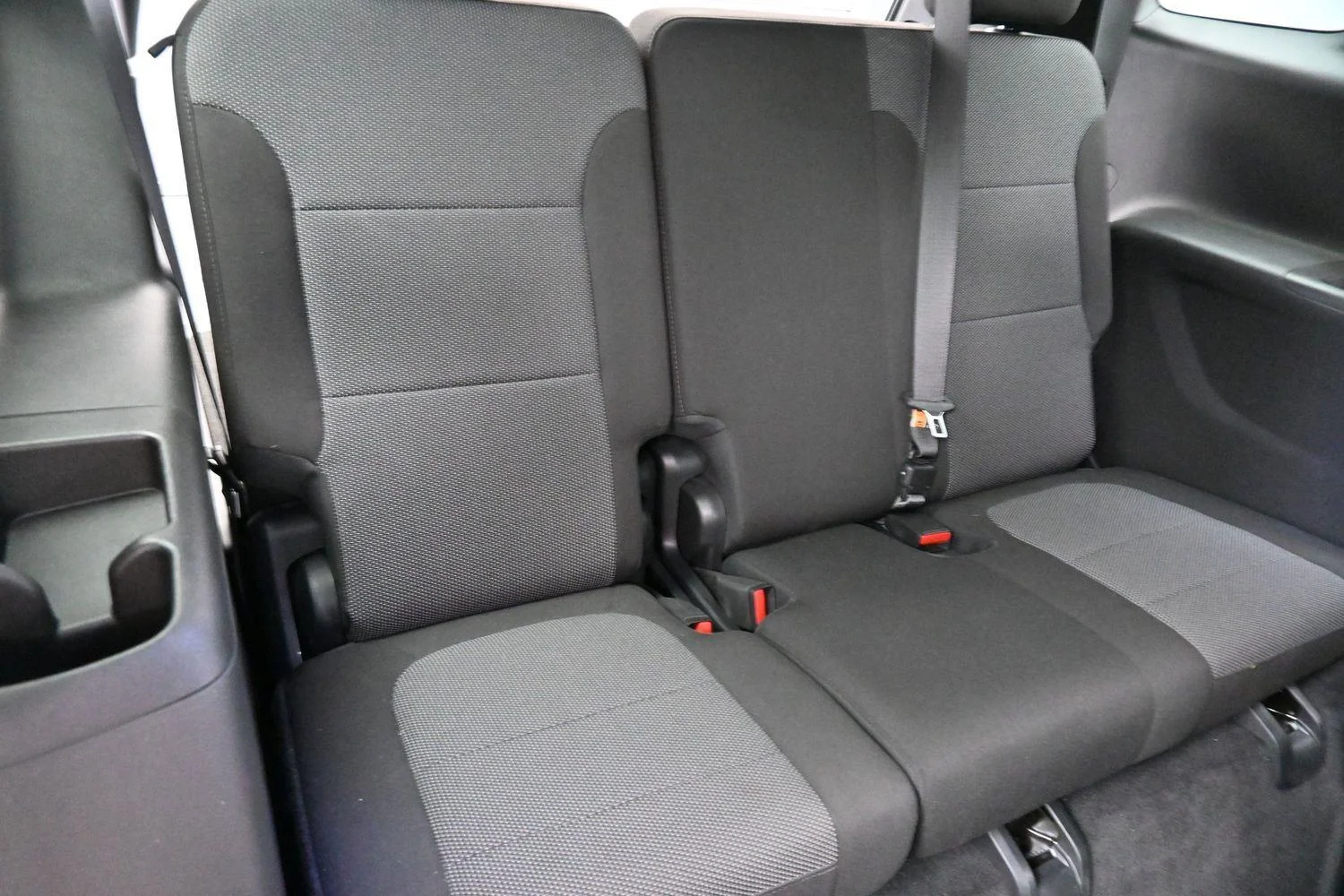 Used 2023 Summit White Chevrolet LT Cloth image 34
