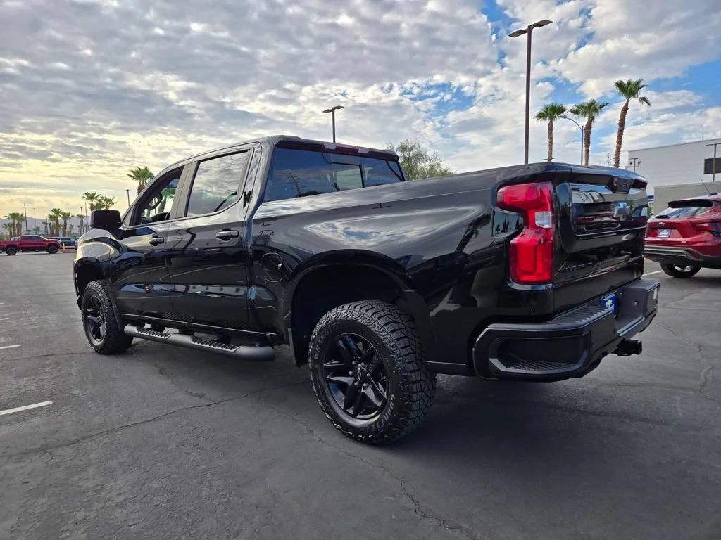 Used 2022 Black Chevrolet LT Trail Boss image 4