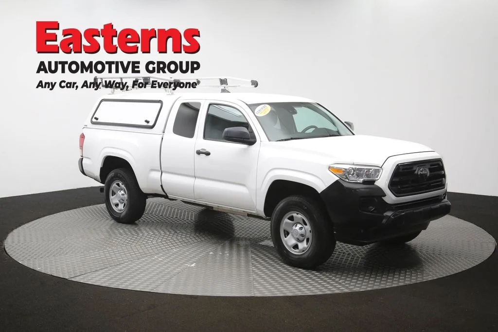 Used 2019 White Toyota SR image 48