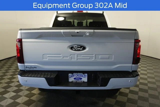 New 2026 Oxford White Ford XLT image 4