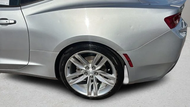 Used 2018 Silver Chevrolet 1LT image 36