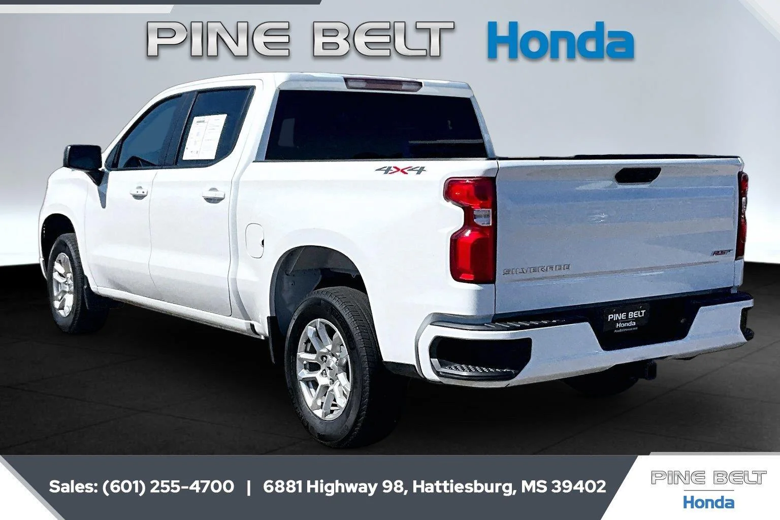Used 2026 Summit White Chevrolet RST image 2