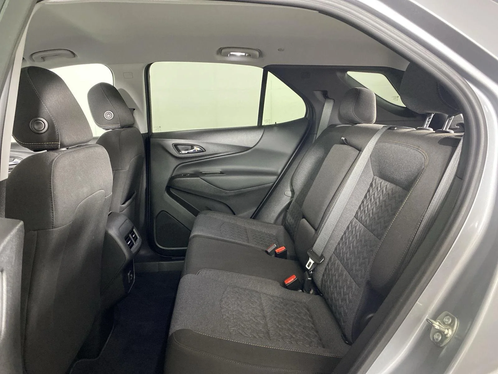 Used 2024 Sterling Gray Metallic Chevrolet LT image 28