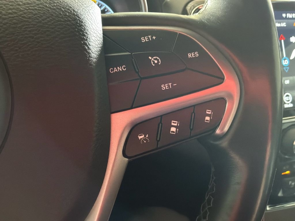 2020 Jeep Grand Cherokee Overland - Photo 23