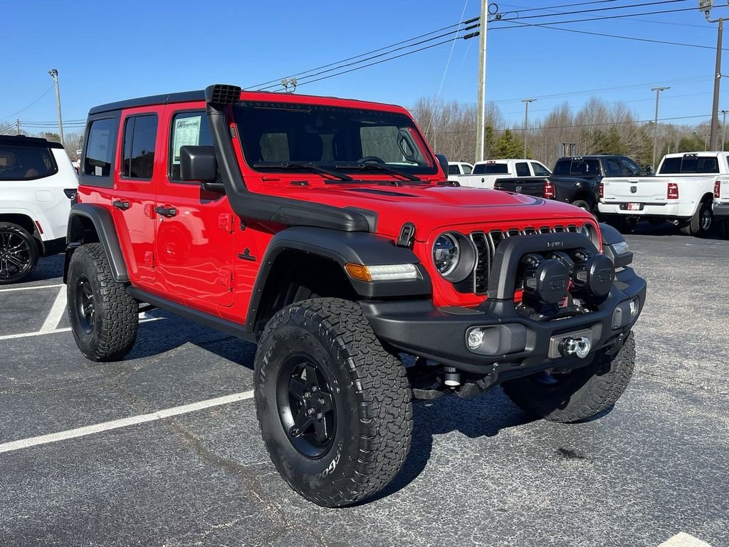 New 2024 Firecracker Red Clear-Coat Exterior Paint Jeep Rubicon image 8