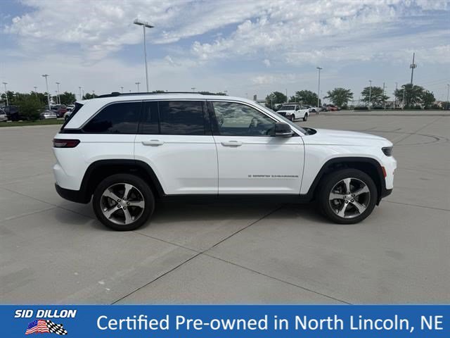 Used 2023 Bright White Clearcoat Jeep Limited image 3