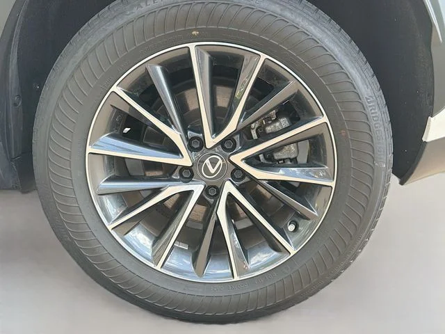 Certified Used 2025 White Lexus 350h Premium image 28
