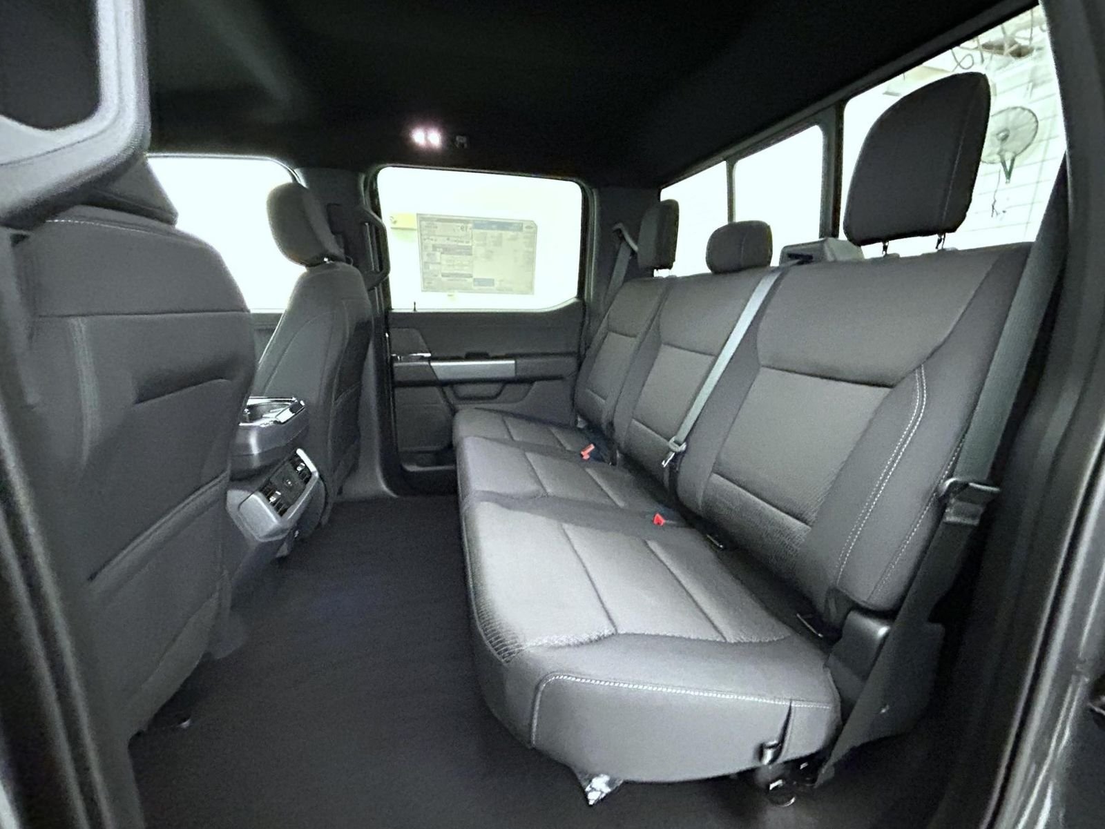 New 2026 Carbonized Gray Metallic Ford XLT image 19