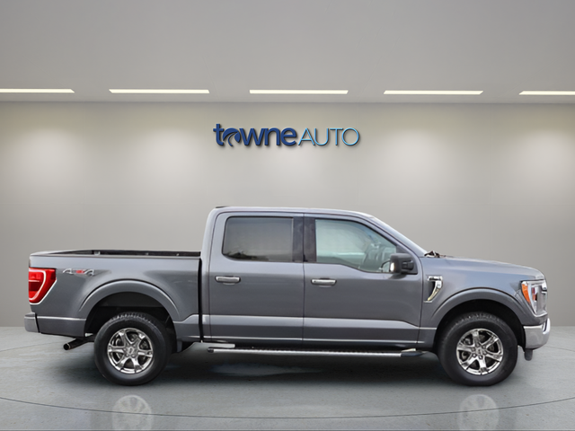 Used 2023 Gray Metallic Ford XLT image 6