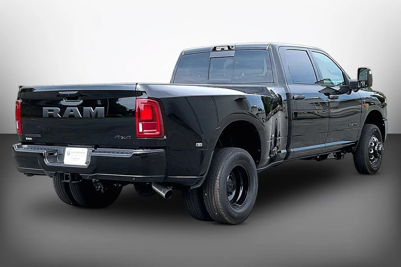 New 2026 Diamond Black Crystal Pearlcoat RAM Big Horn image 8