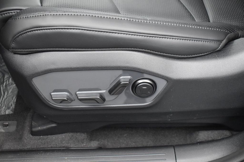 New 2027 Terrain Brown Kia X-PRO SX image 9