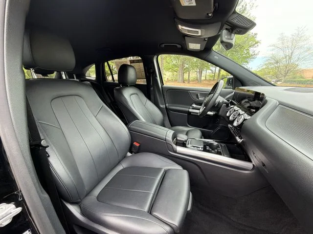 Used 2023  Mercedes-Benz GLA 250 image 27