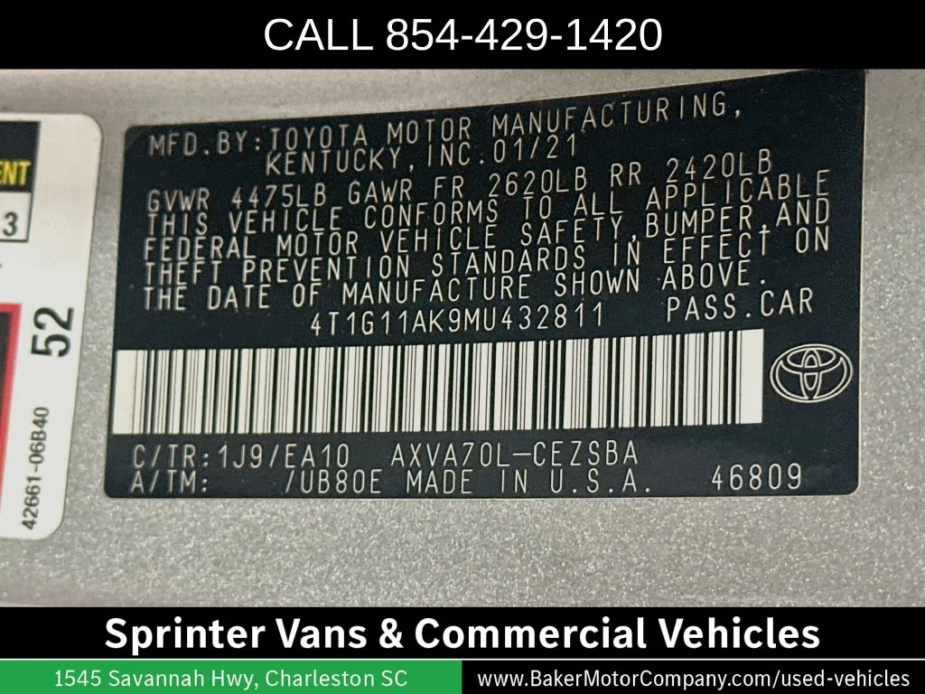 Used 2021 Silver Toyota SE image 34