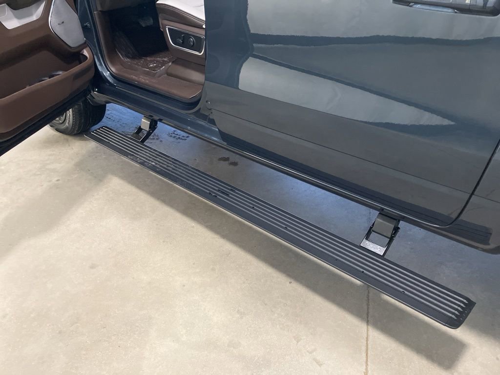 New 2026 Forged Blue Metallic Exterior Paint RAM Laramie image 28