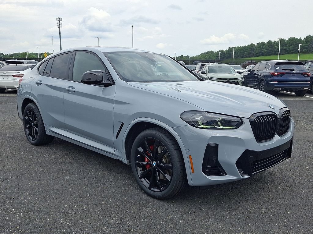 Used 2023 Brooklyn Grey Metallic BMW M40i image 3